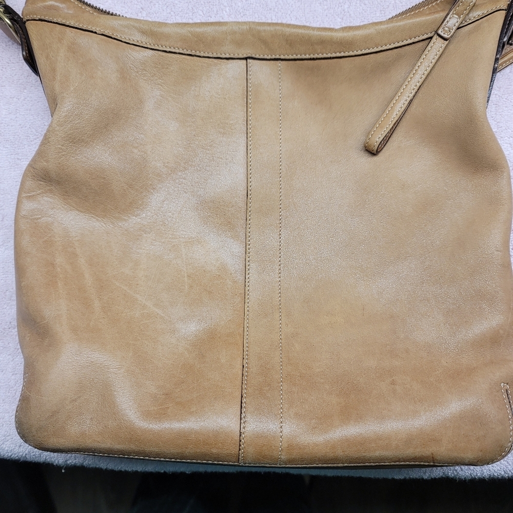 Coach shoulder bag